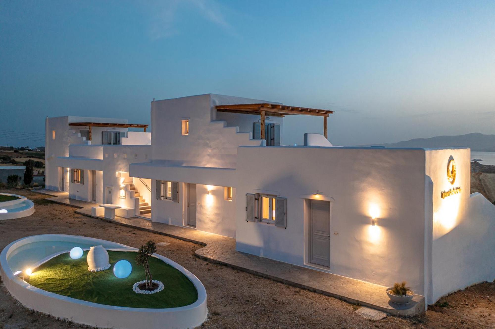 Ariadne'S Crown Luxury Suites With Private Pool Vivlos Exterior photo