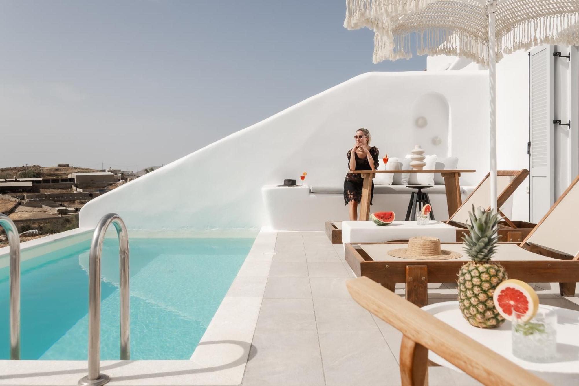 Ariadne'S Crown Luxury Suites With Private Pool Vivlos Exterior photo